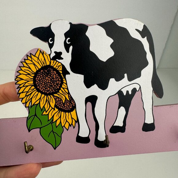 Vtg Thin Wood Cow Sunflower Pink Purple Wall Key Holder Lightweight Hooks READ - Picture 5 of 12